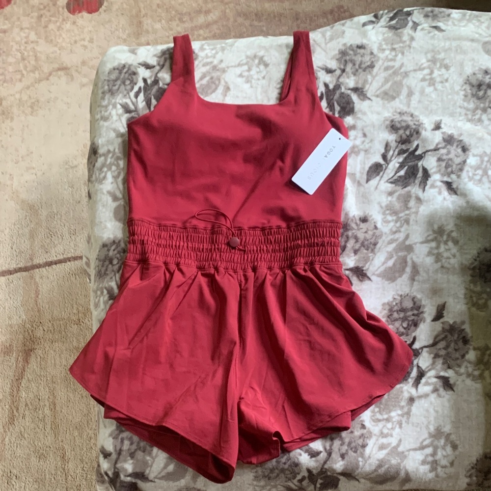 Yogalicious Lux Stevie Hybrid Active Short Romper Size Small